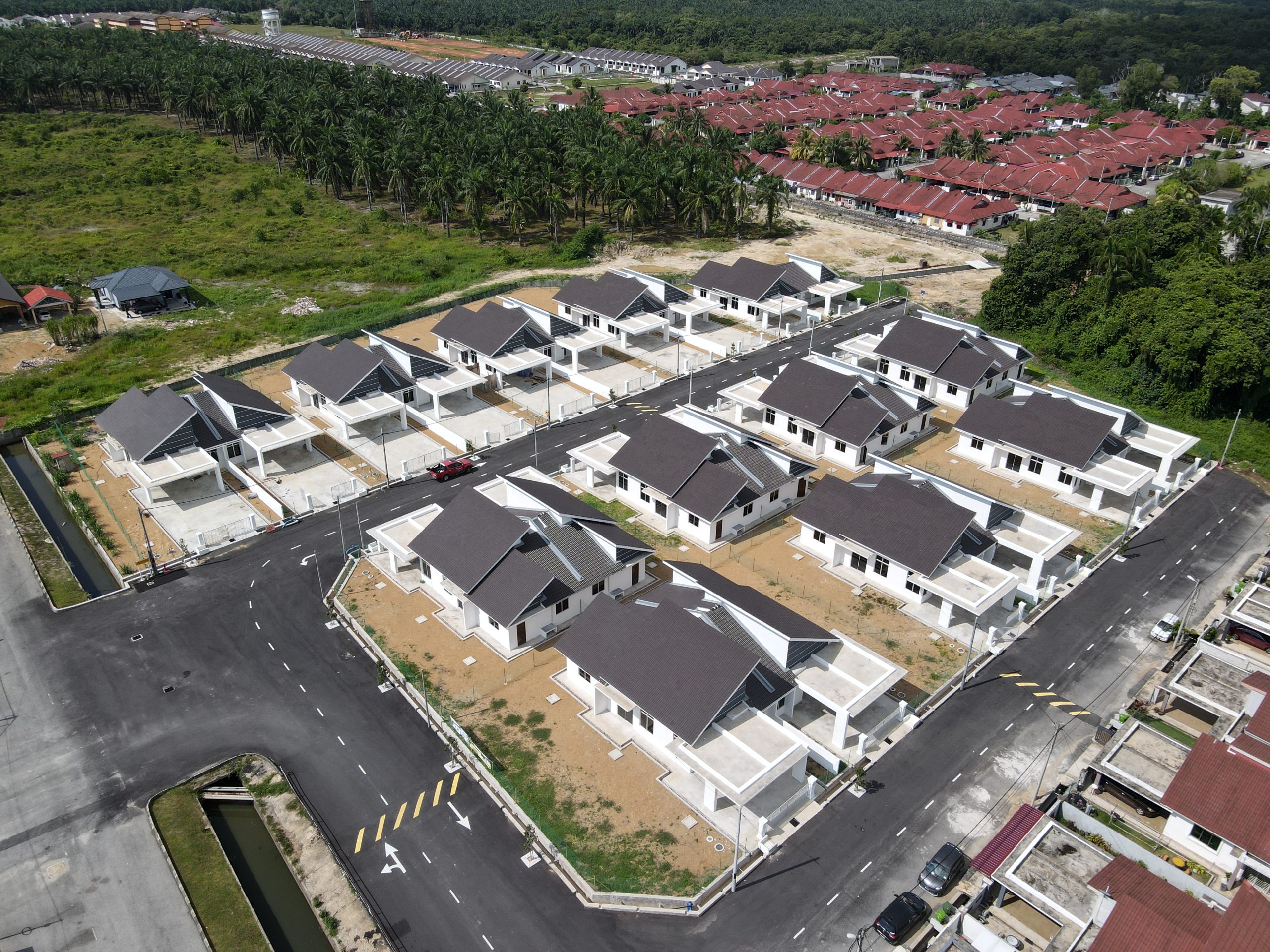 Taman Bayu Permai – Single Storey Semi-Detached